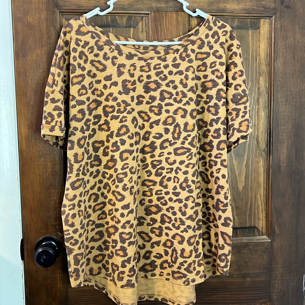 Maurice’s tee
